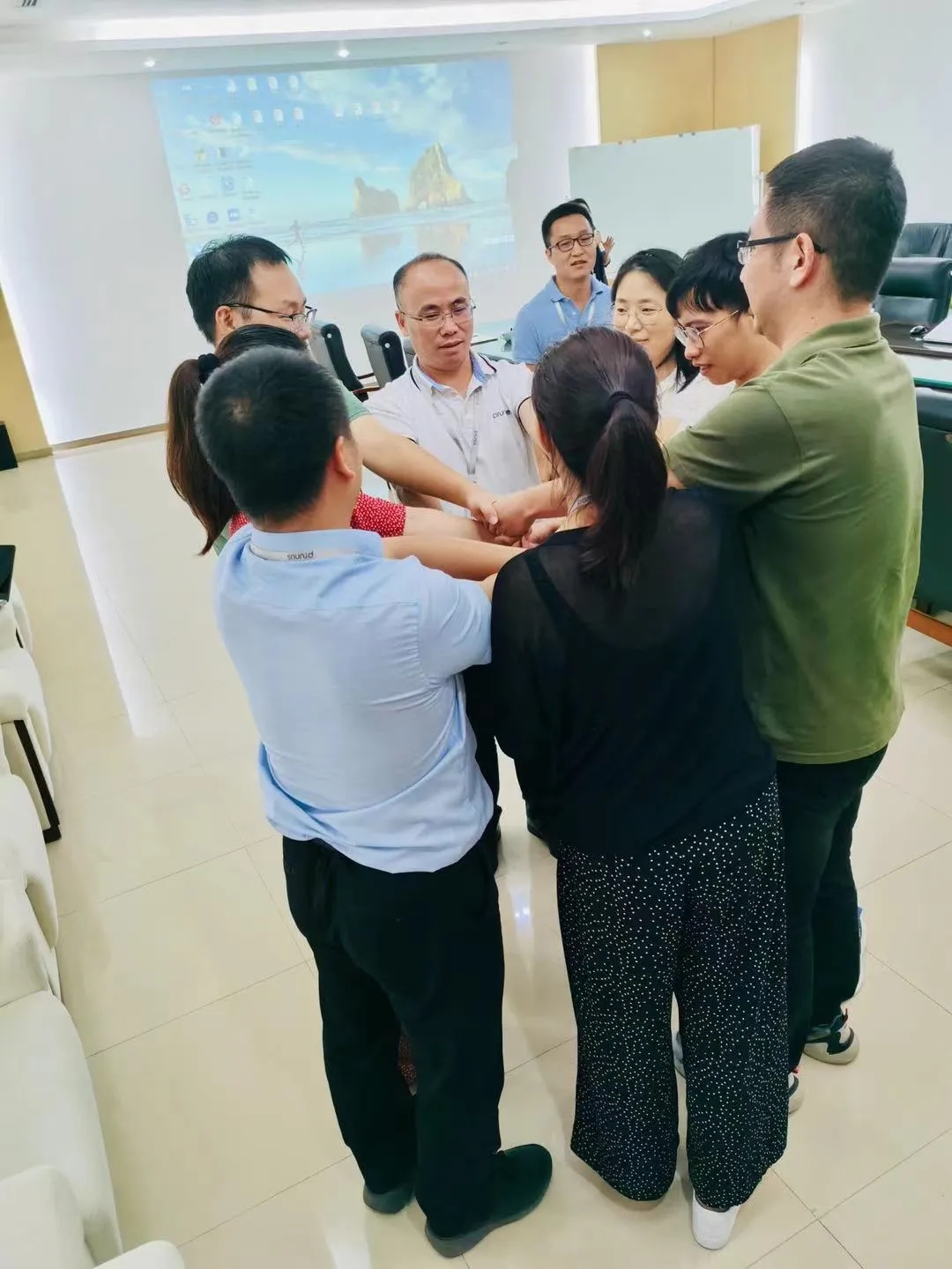 尊时凯龙·(中国区)人生就是搏!