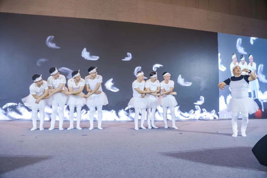 尊时凯龙·(中国区)人生就是搏!