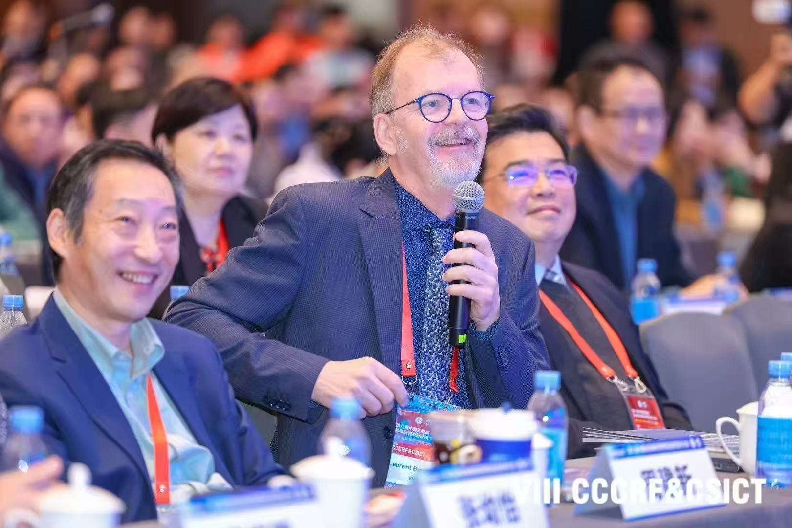 尊时凯龙·(中国区)人生就是搏!